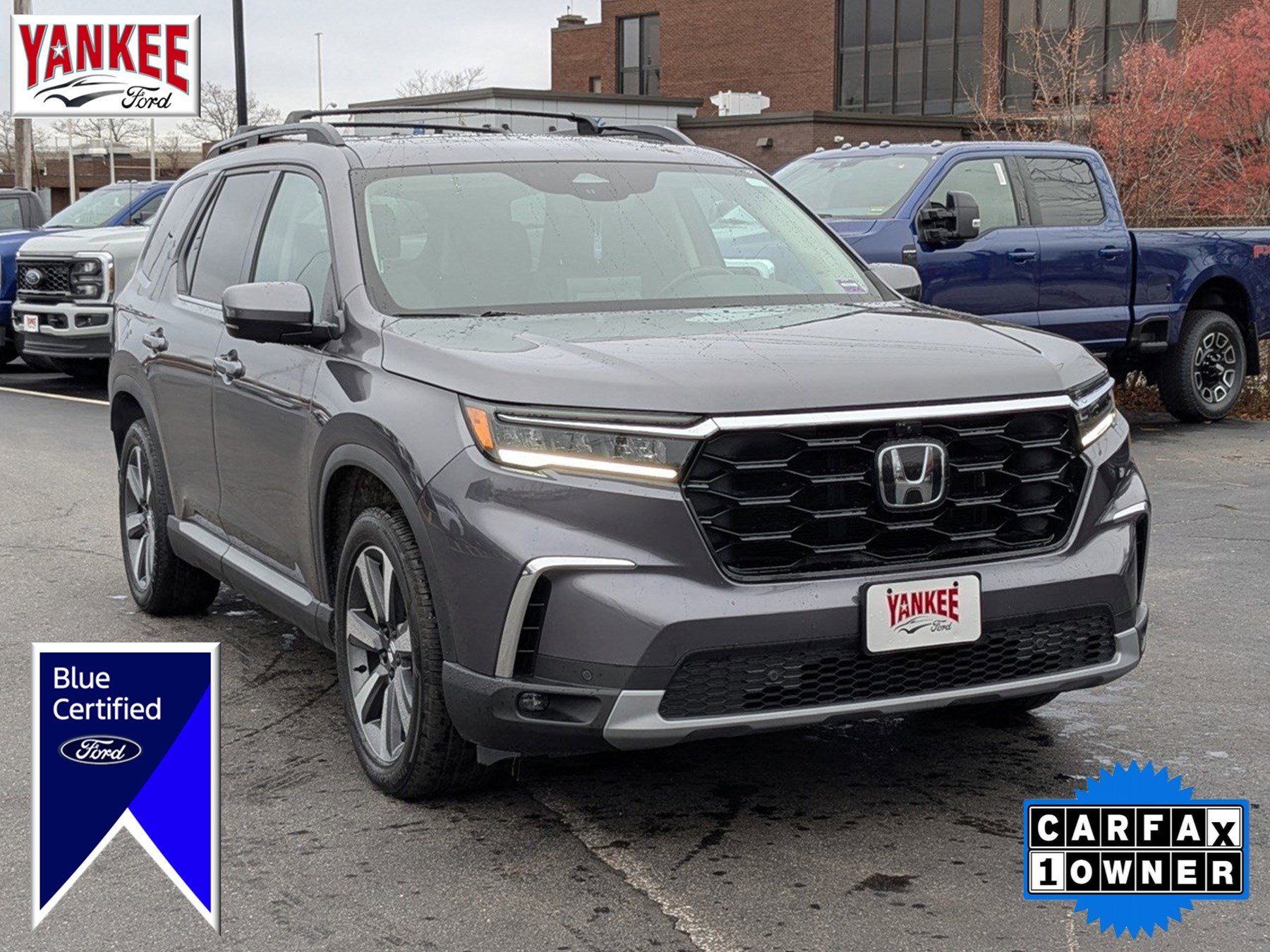 2025 Honda Pilot Elite's photo