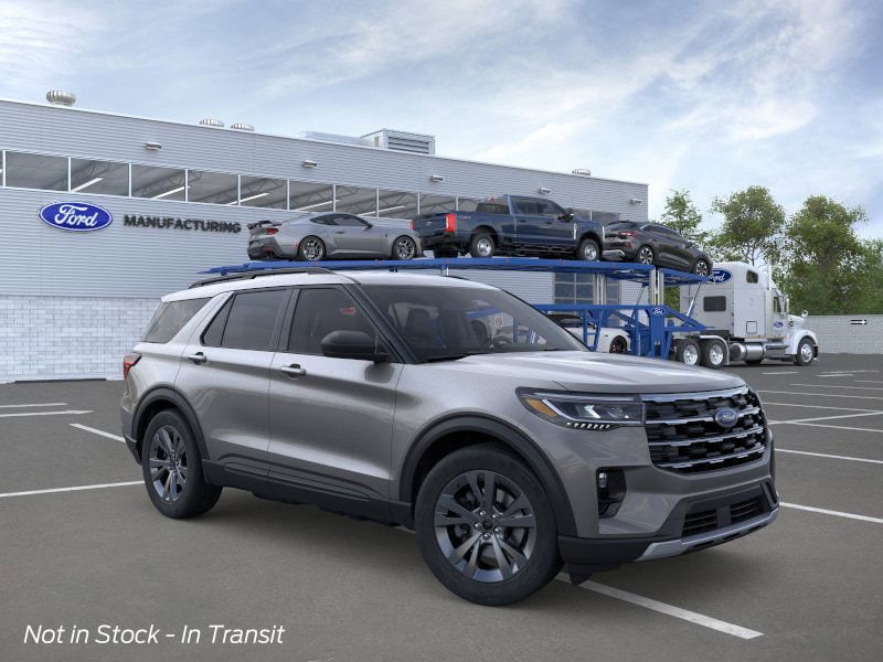 2026 Ford Explorer Active's photo
