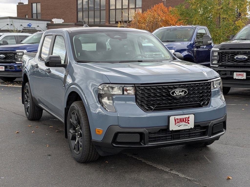 New 2025 Ford Maverick XLT TRUCK