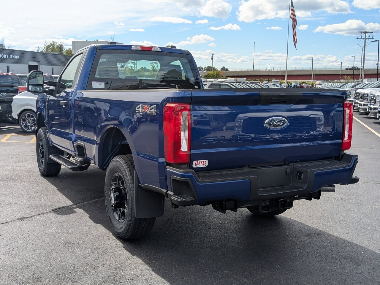 2026 Ford F-350 Super Duty XL - Photo 6