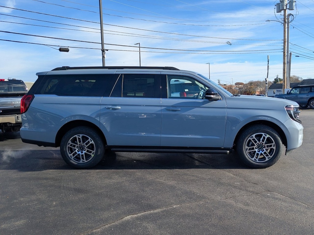 New 2025 Ford Expedition Max Active SUV