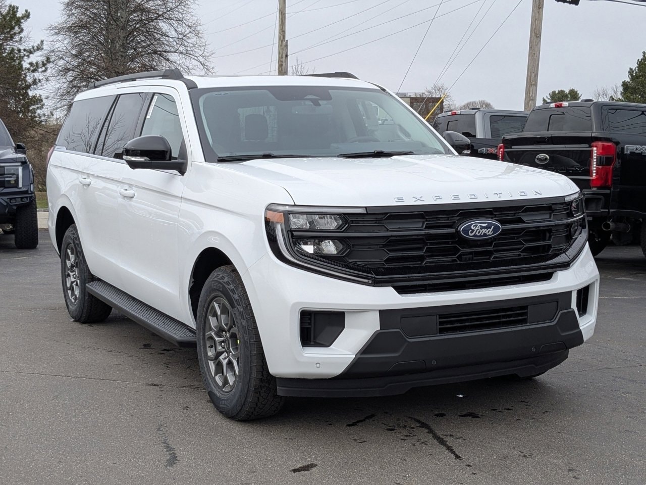 2026 Ford Expedition Active MAX 4x4's photo
