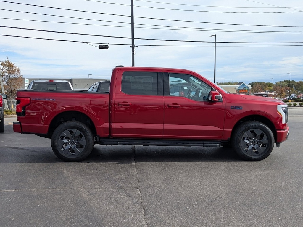 New 2025 Ford F-150 Lightning LARIAT TRUCK