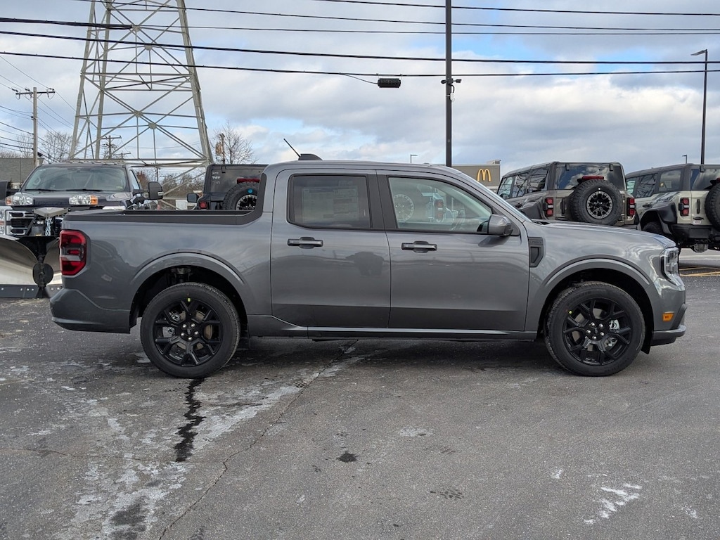 New 2026 Ford Maverick Lobo Standard TRUCK