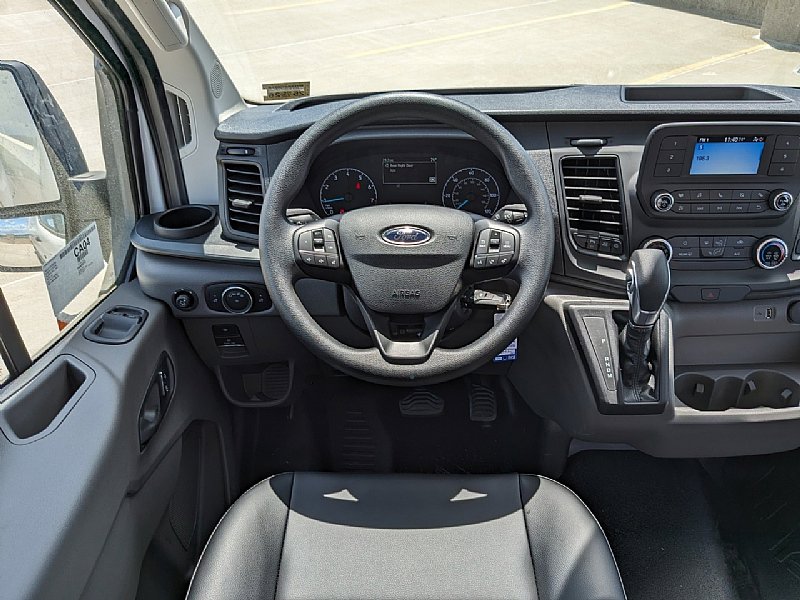 2025 Ford Transit Van Base - Photo 17