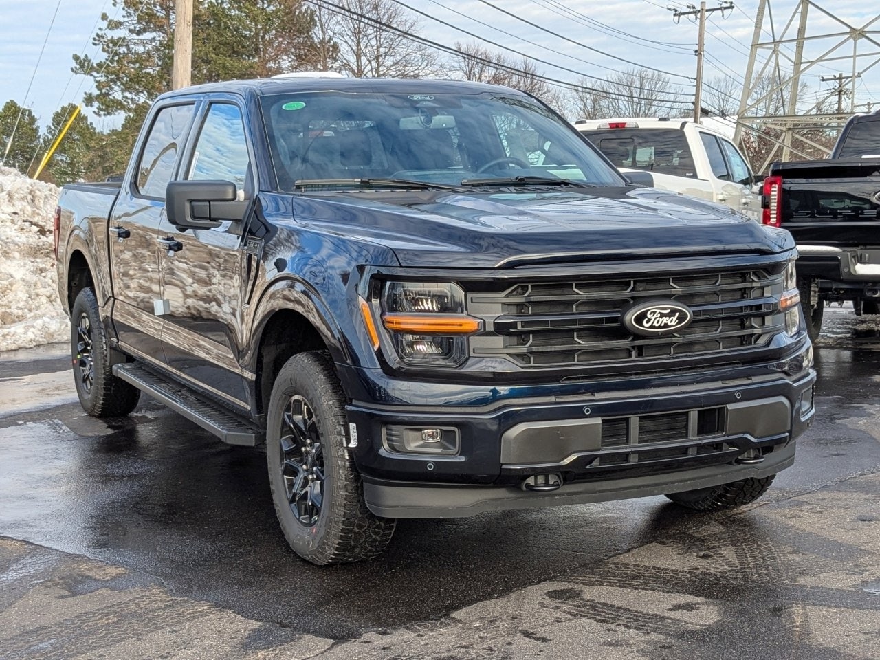 2025 Ford F-150 XLT's photo