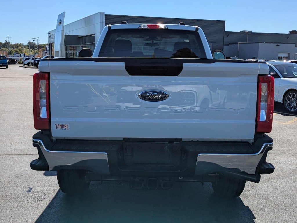 New 2025 Ford Super Duty F-350 SRW XLT TRUCK