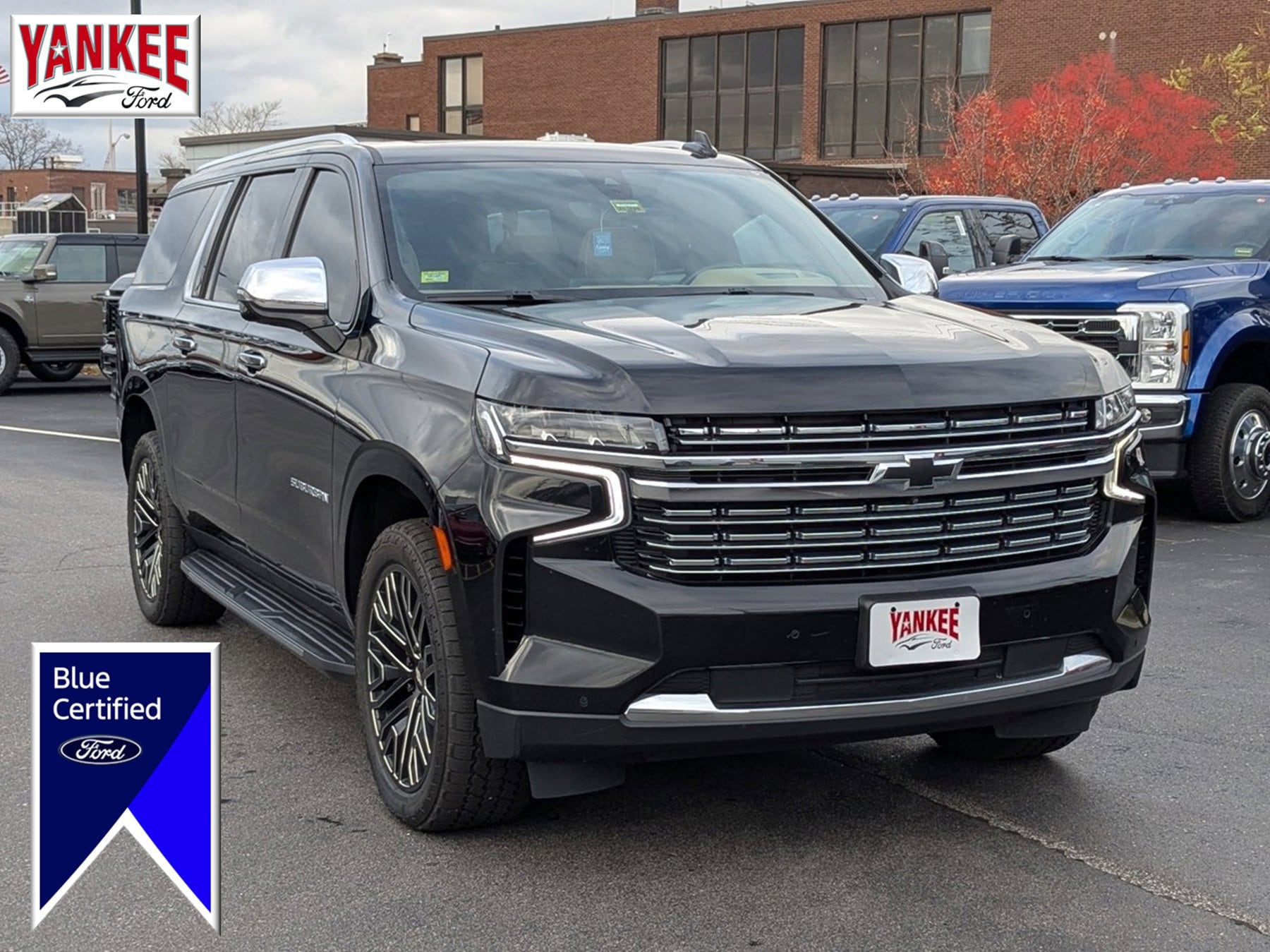 2021 Chevrolet Suburban Premier's photo