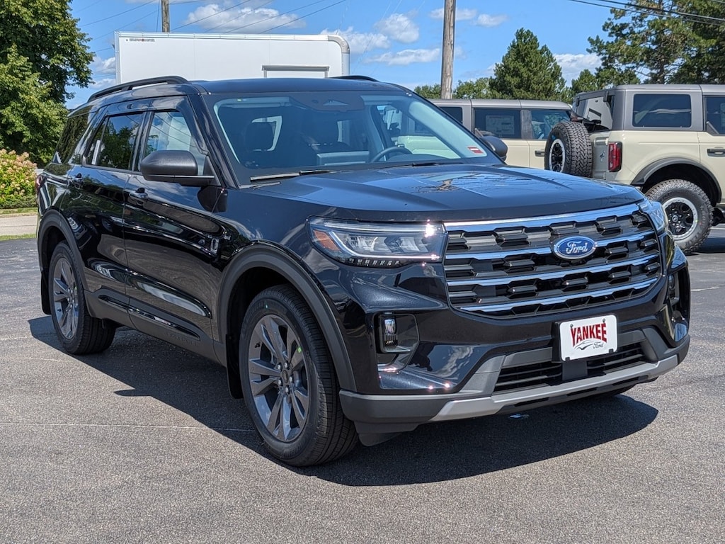 New 2026 Ford Explorer Active w/200A Pkg SUV