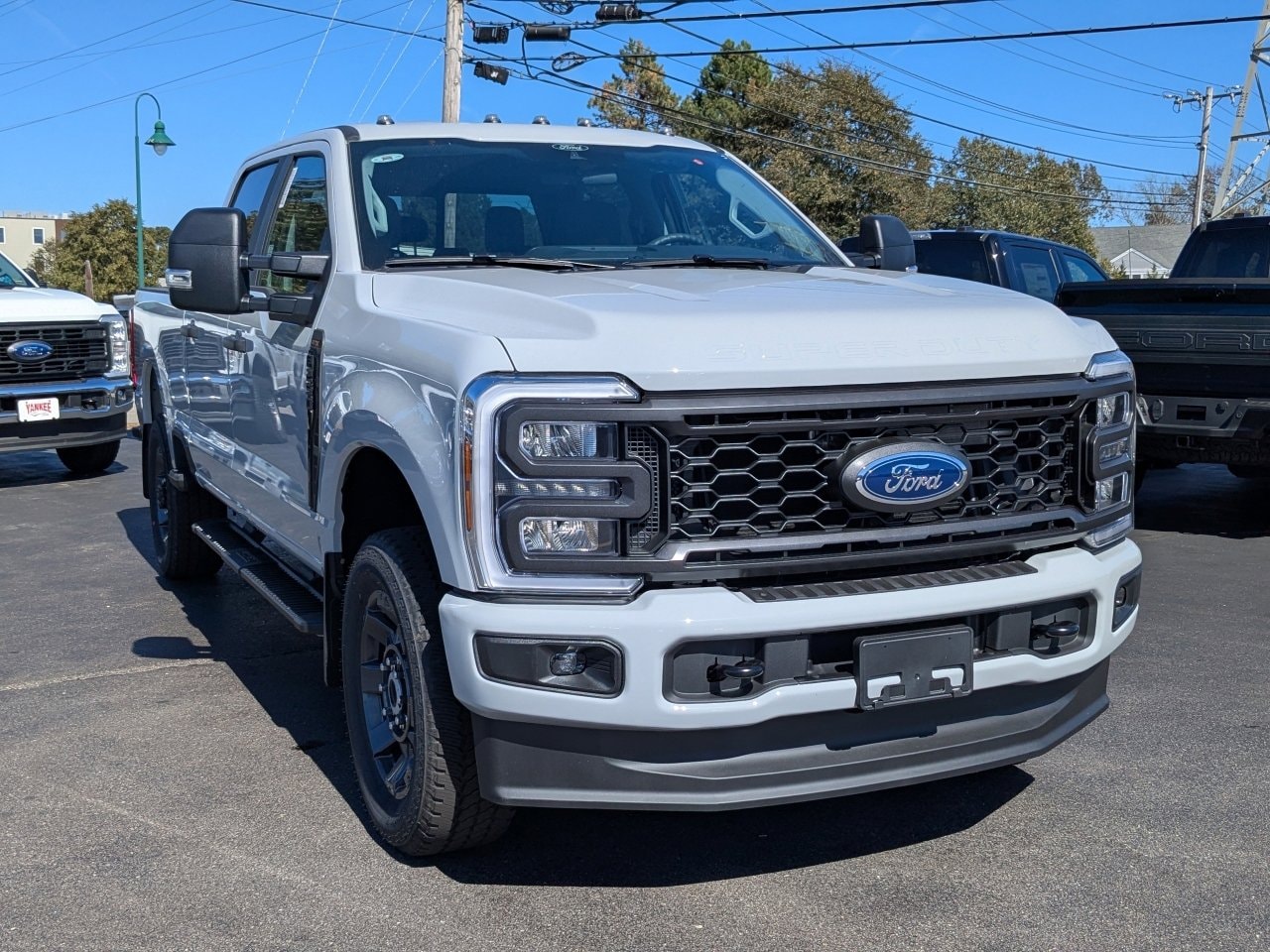 2026 Ford F-250 Super Duty XL's photo