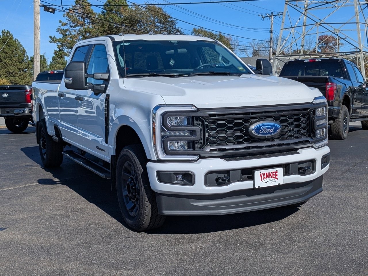 2025 Ford F-350 Super Duty XL's photo