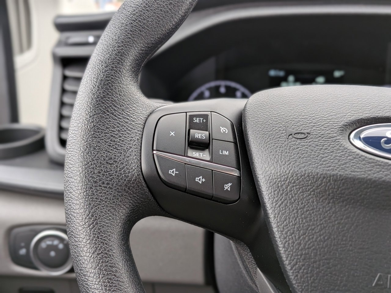 2025 Ford Transit Van Base - Photo 27