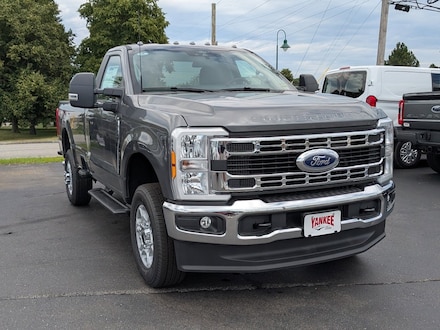 2025 Ford Super Duty F-350 SRW XLT TRUCK