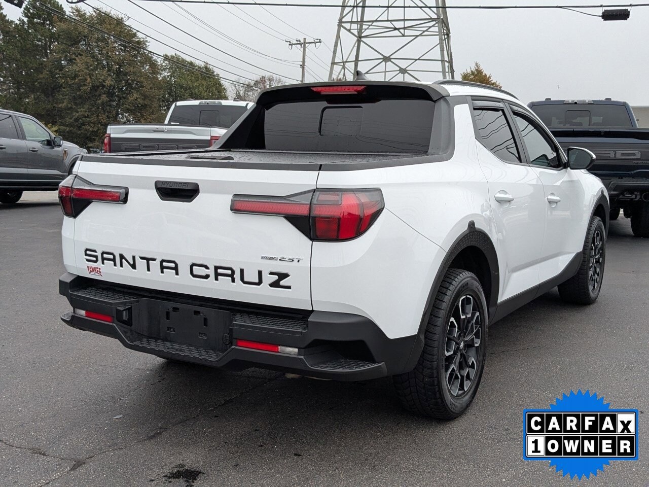 2022 Hyundai Santa Cruz SEL Premium photo 2