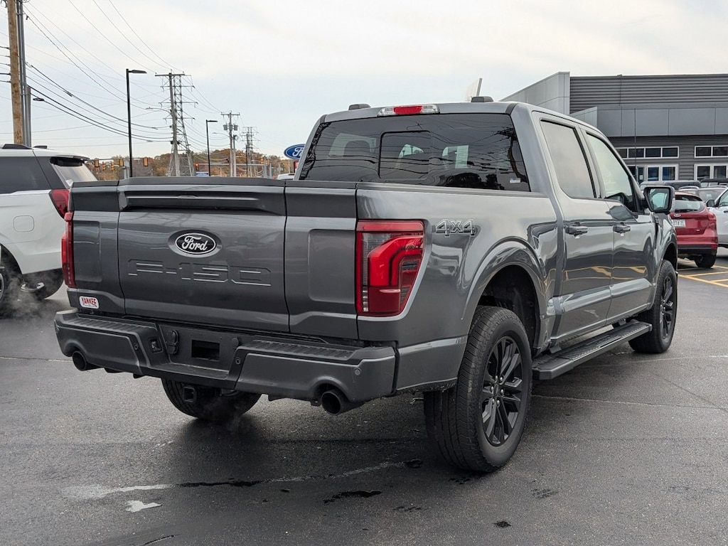 New 2025 Ford F-150 LARIAT TRUCK