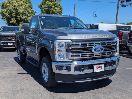 2025 Ford Super Duty F-350 SRW XLT TRUCK