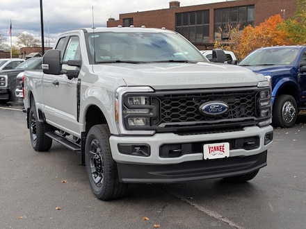2026 Ford Super Duty F-350 SRW XL TRUCK