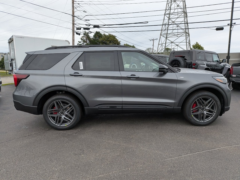 New 2026 Ford Explorer ST-Line SUV
