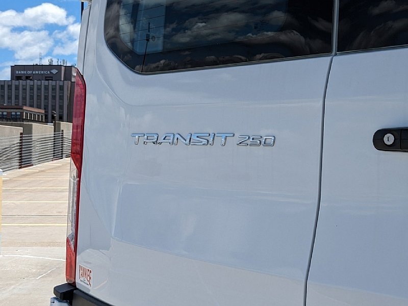 2025 Ford Transit Van Base - Photo 12
