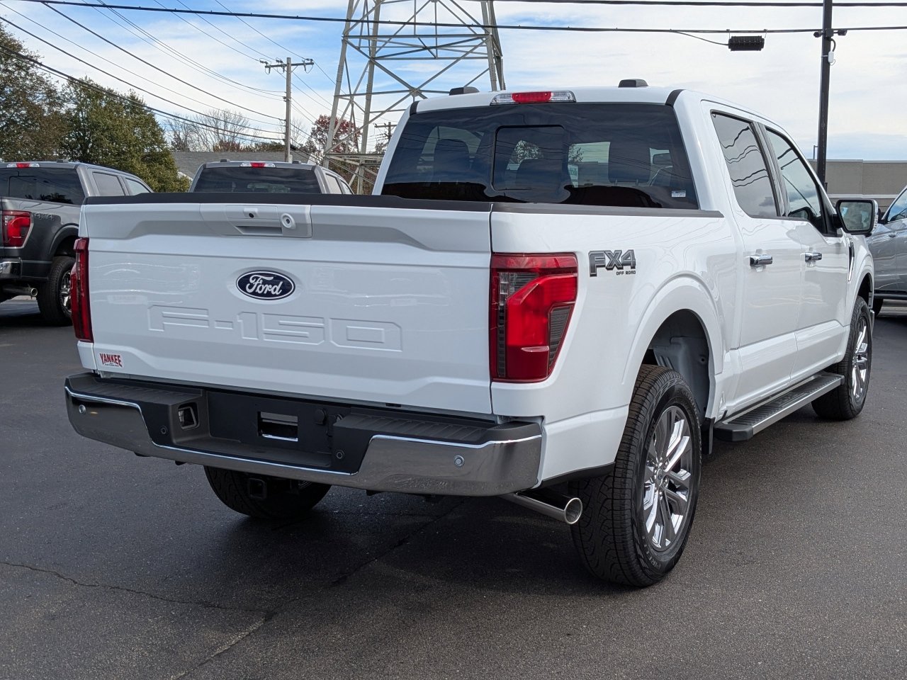 2025 Ford F-150 XLT photo 2