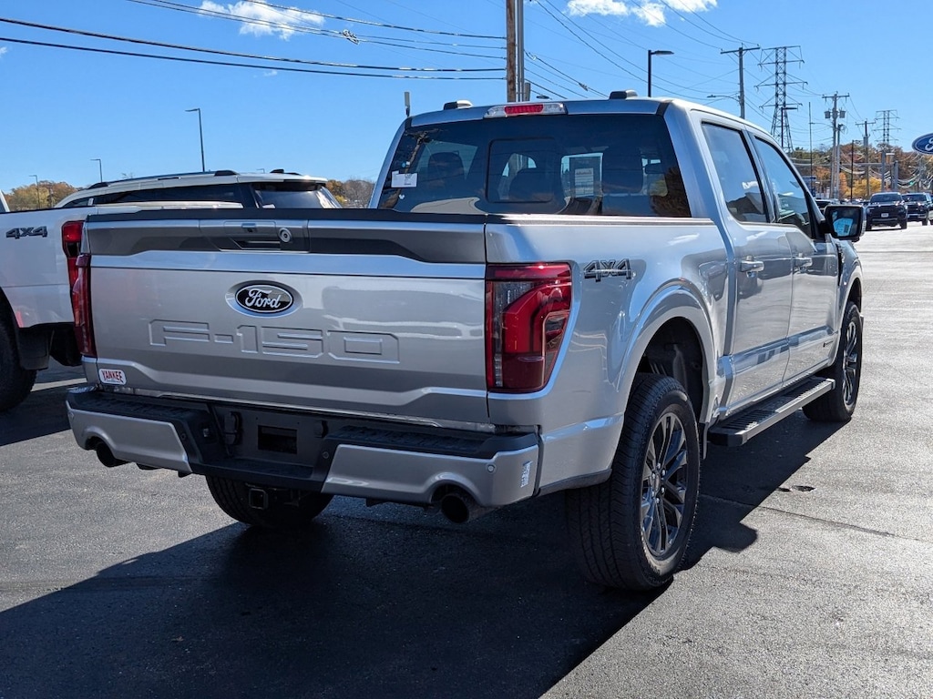 New 2025 Ford F-150 LARIAT TRUCK