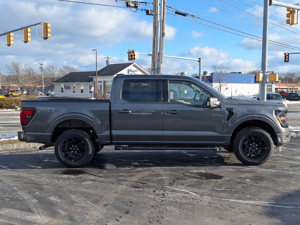 New 2026 Ford F-150 XLT TRUCK