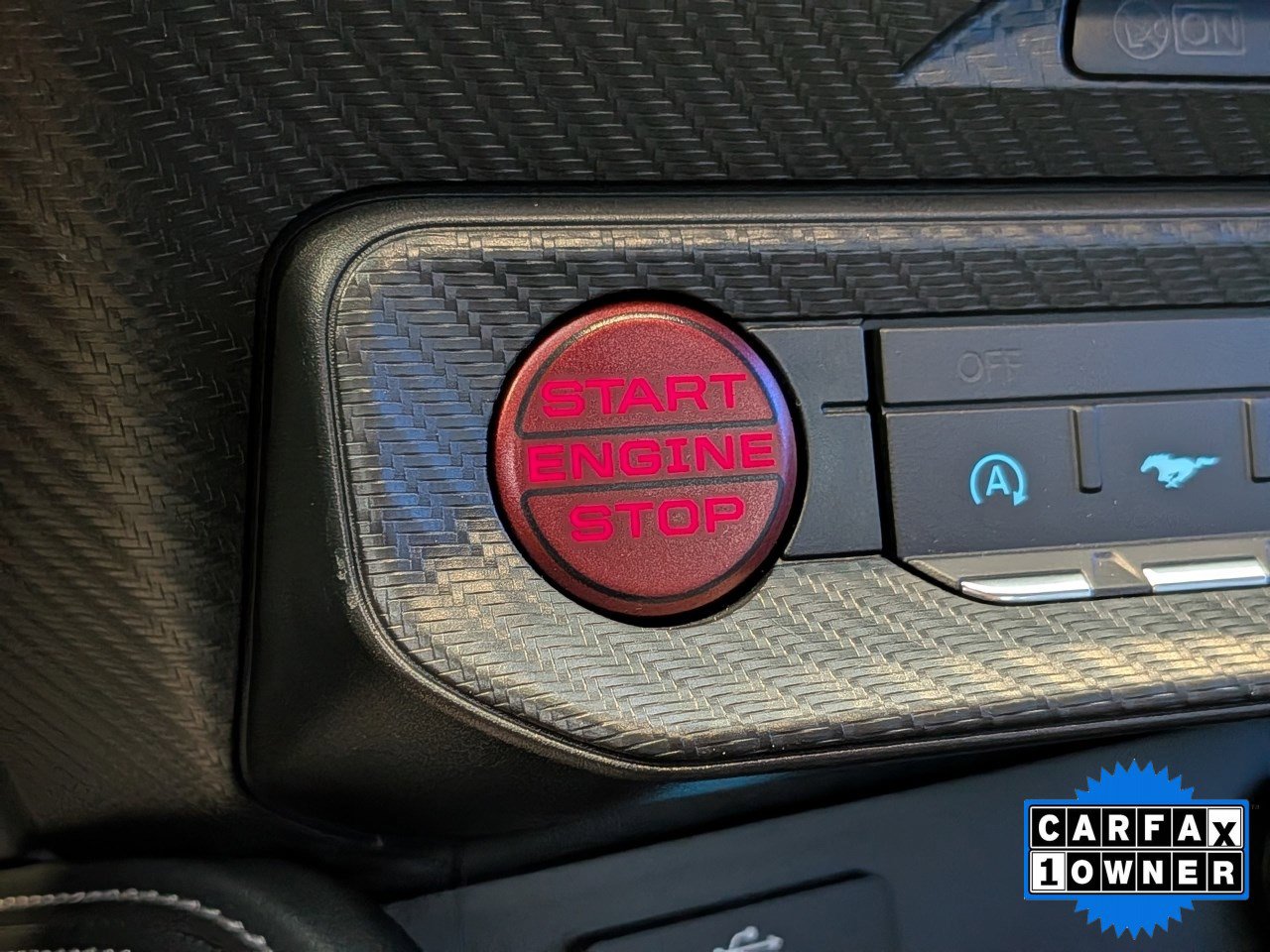 2025 Ford Mustang GT Premium - Photo 28