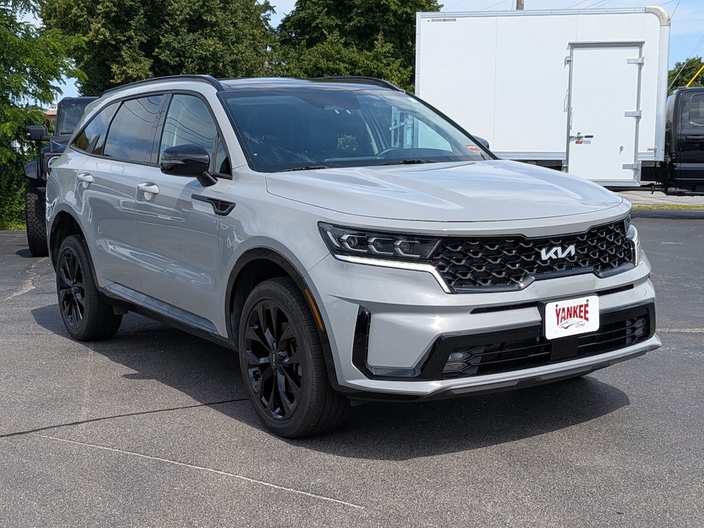 Certified 2022 Kia Sorento SX SUV