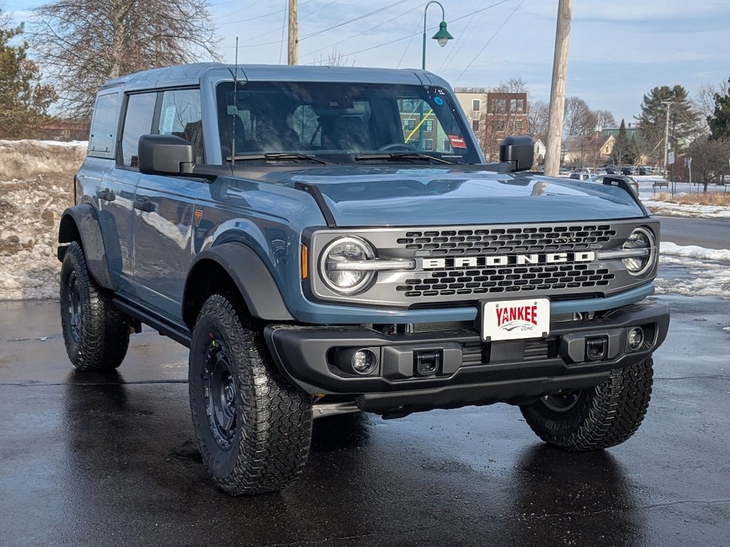 New 2025 Ford Bronco Badlands SUV