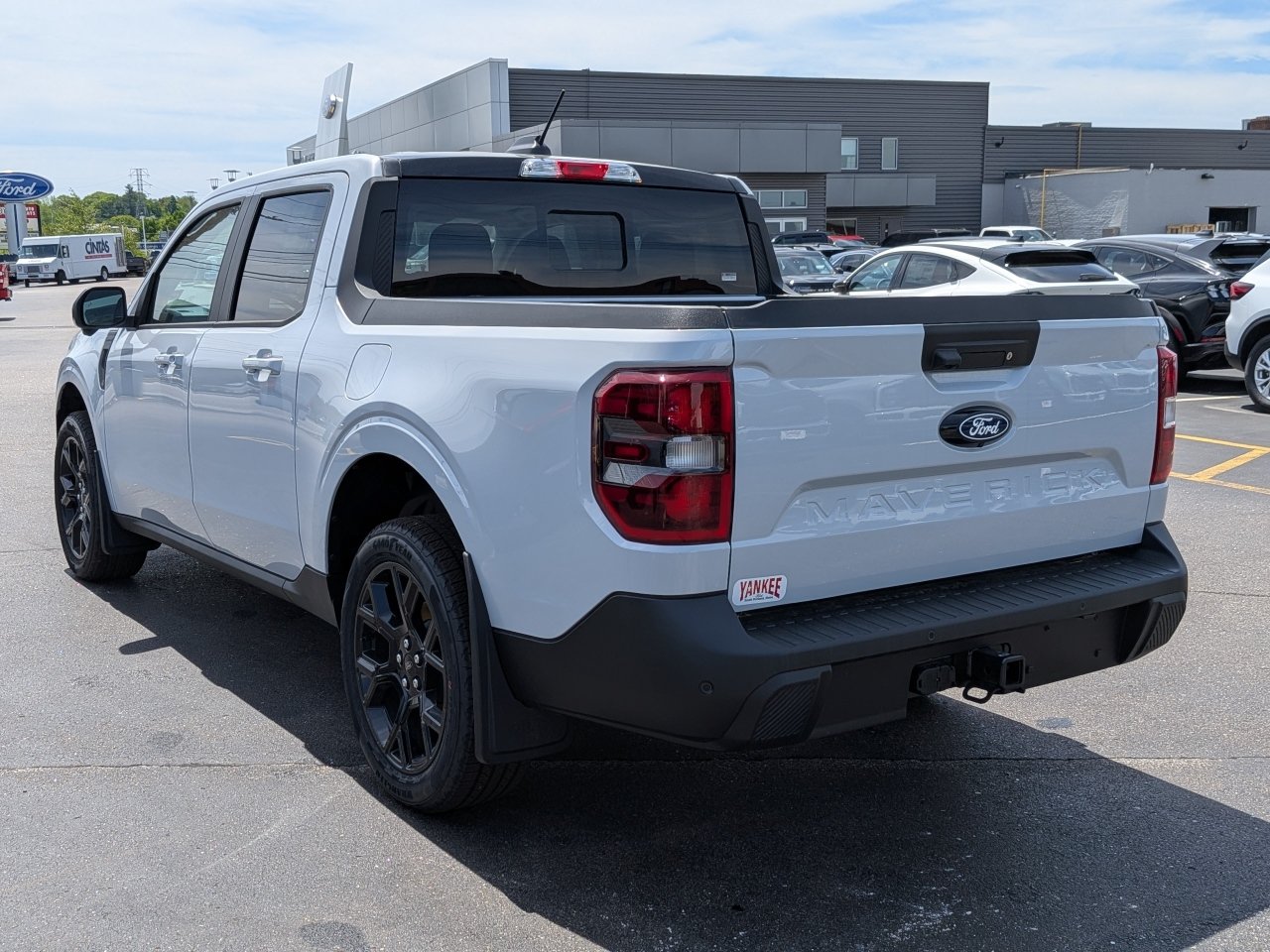 2026 Ford Maverick Lariat - Photo 6