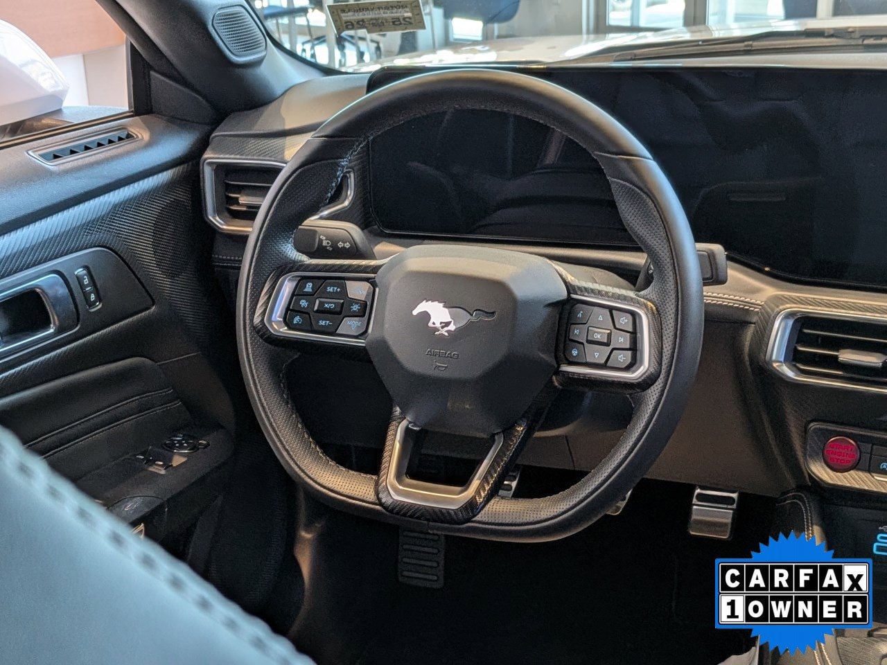 2025 Ford Mustang GT Premium - Photo 14