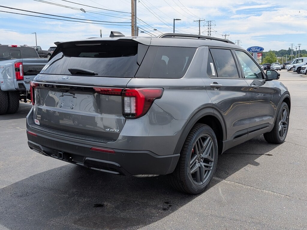 New 2026 Ford Explorer ST-Line SUV
