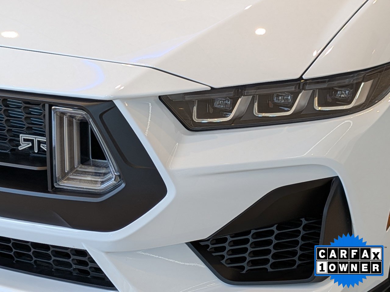 2025 Ford Mustang GT Premium - Photo 9