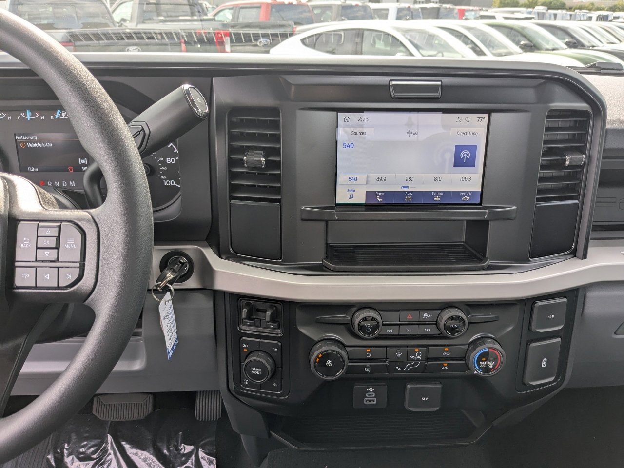 2026 Ford F-350 Super Duty XL - Photo 17