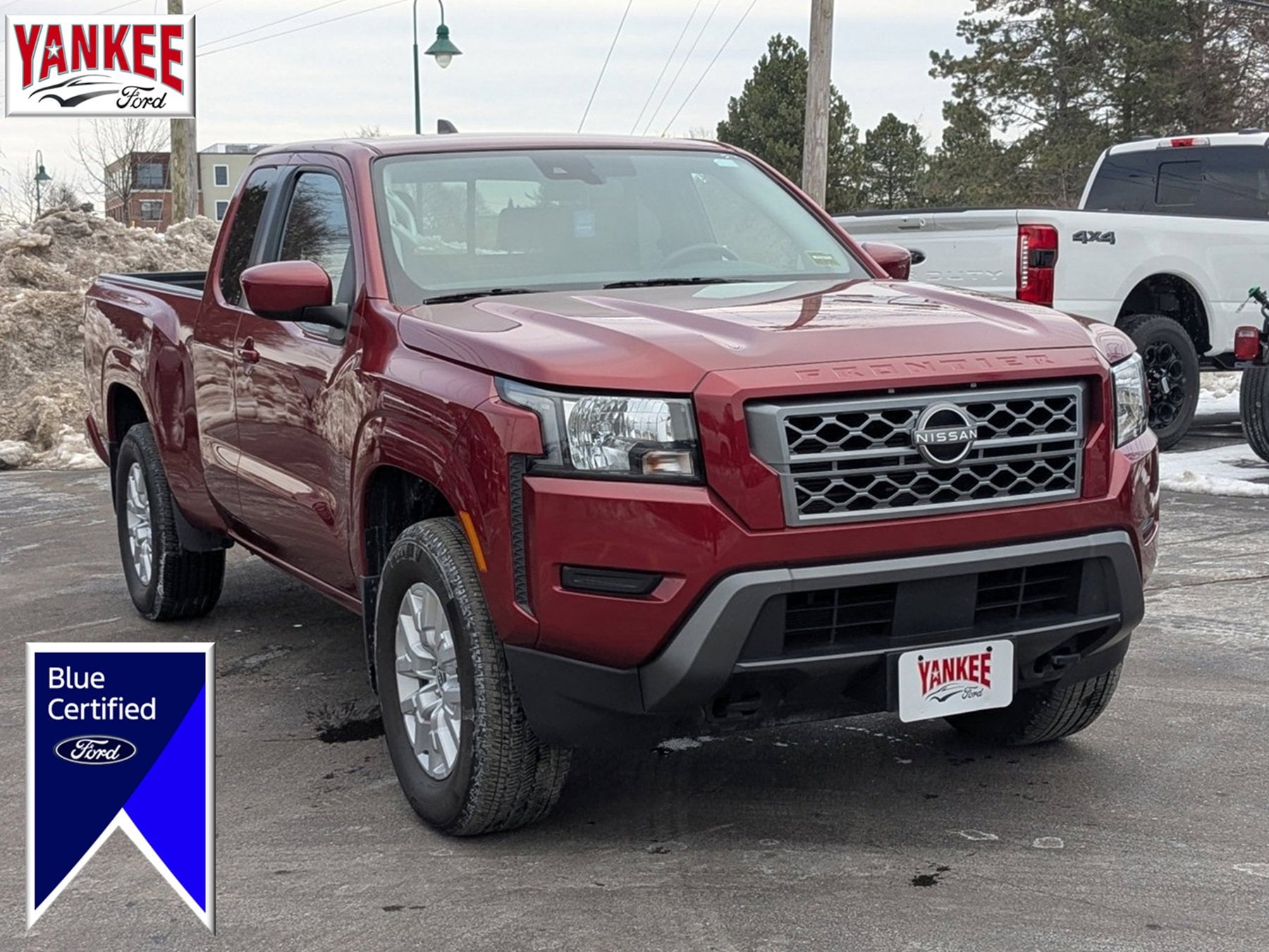 2022 Nissan Frontier SV's photo