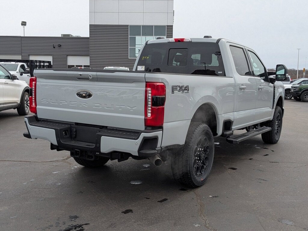 New 2026 Ford Super Duty F-350 SRW LARIAT TRUCK