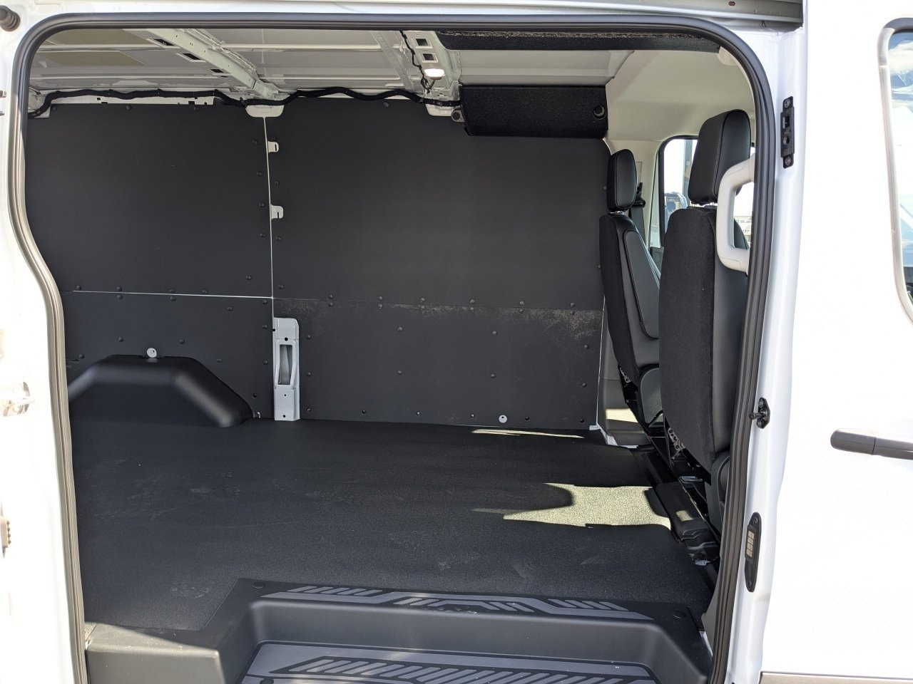 2025 Ford Transit Van Base - Photo 13