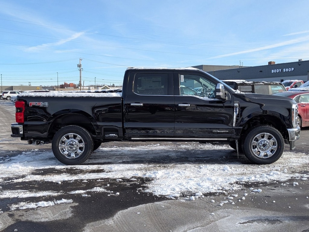 New 2026 Ford Super Duty F-350 SRW LARIAT TRUCK