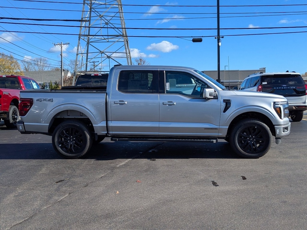 New 2025 Ford F-150 LARIAT TRUCK