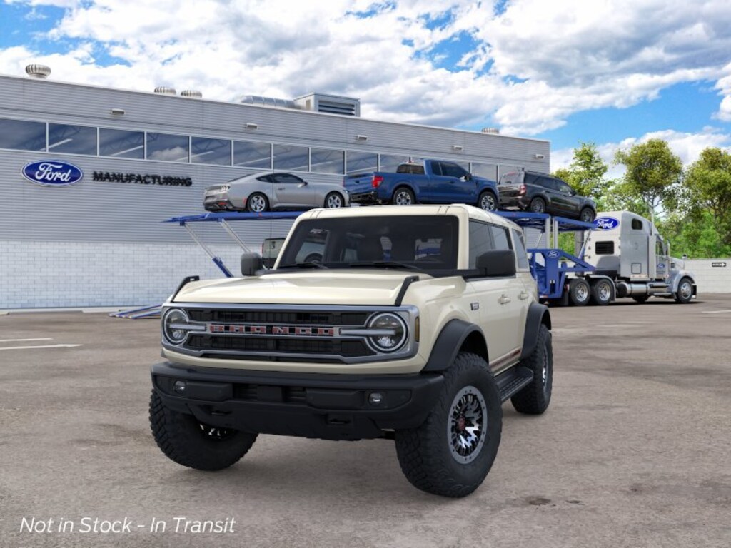 New 2026 Ford Bronco Outer Banks SUV