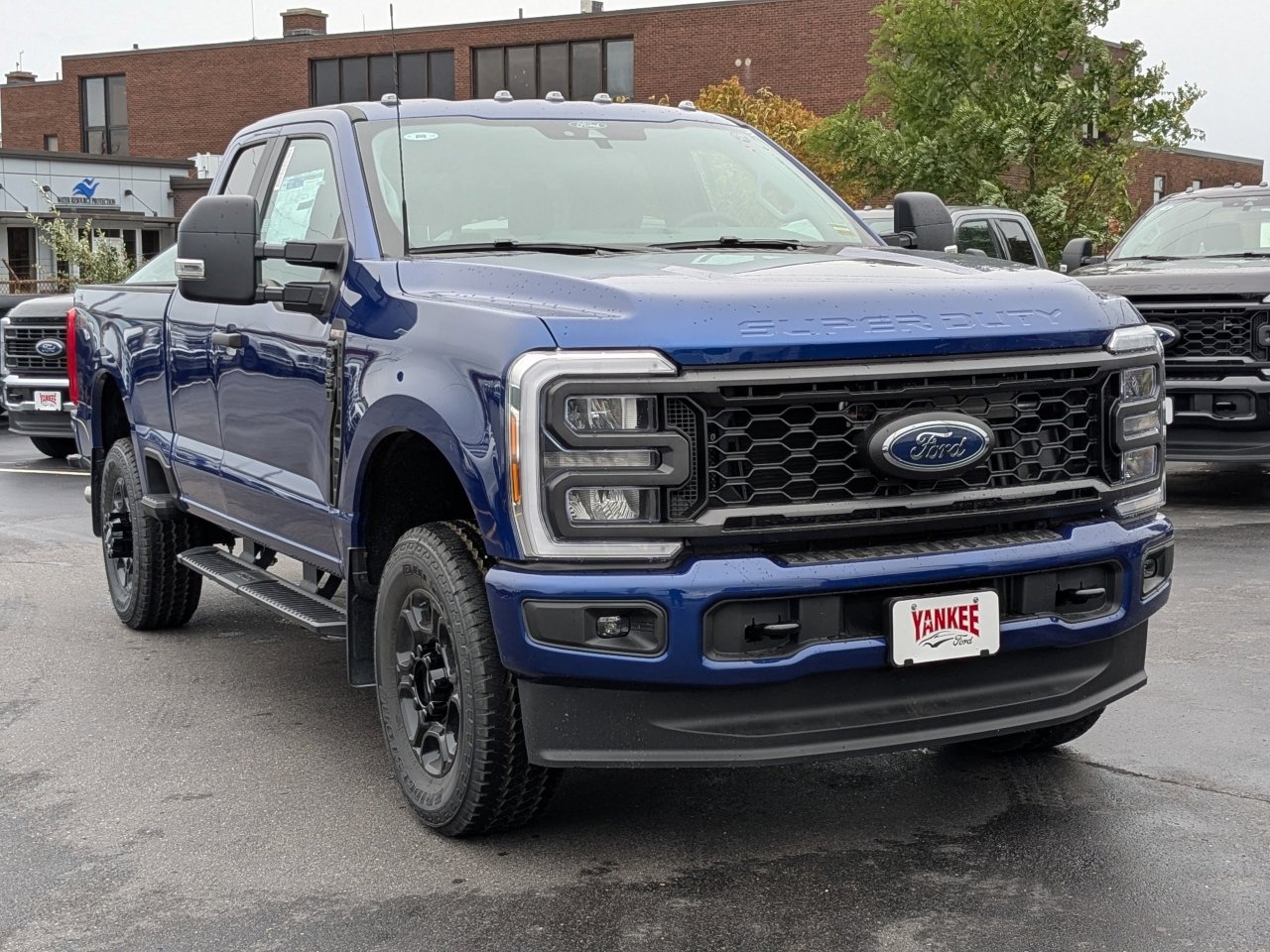 2026 Ford F-350 Super Duty XL's photo