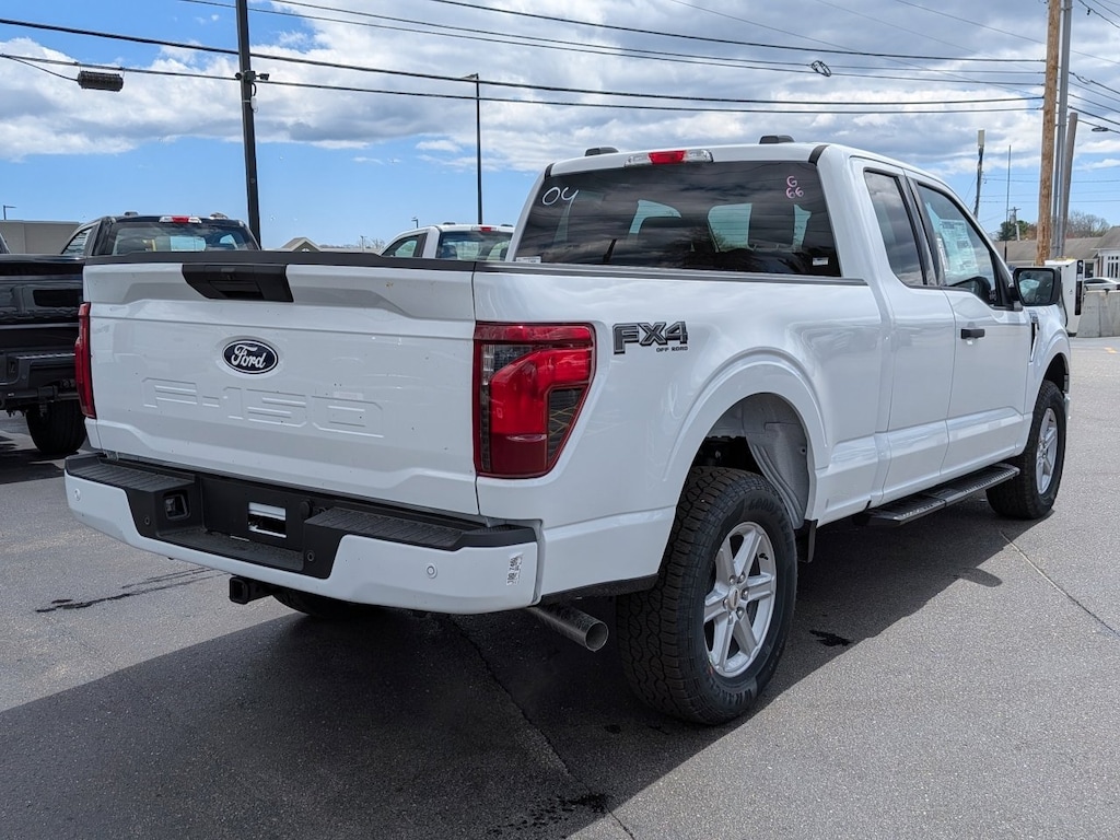 New 2026 Ford F-150 XLT TRUCK