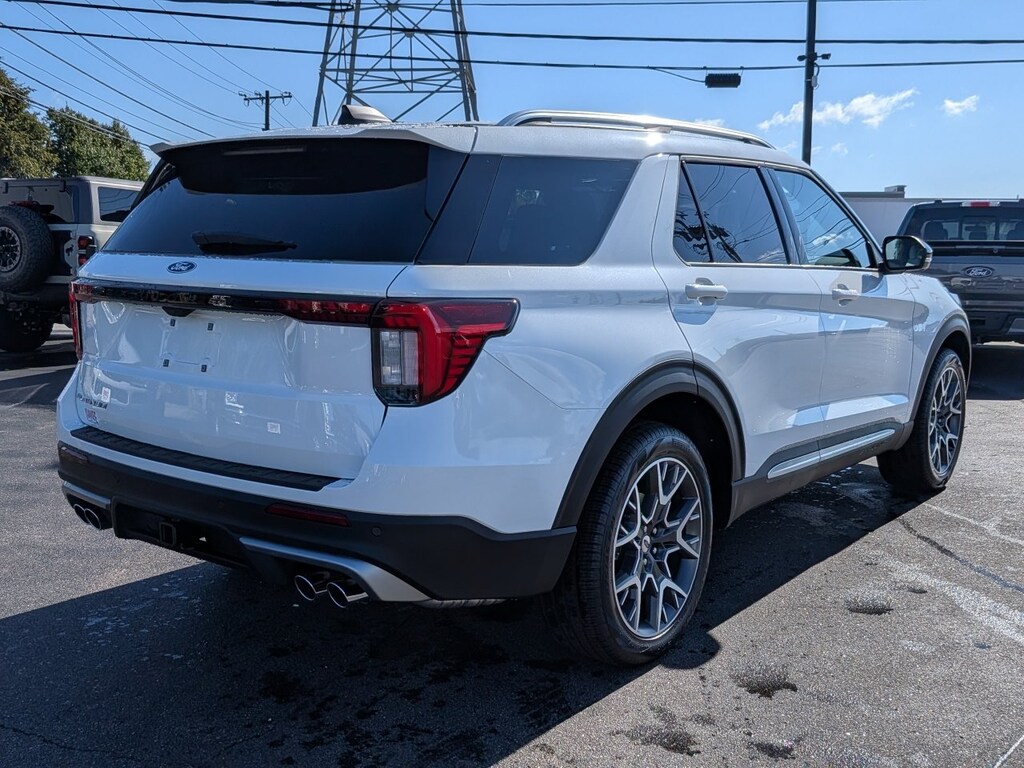 New 2027 Ford Explorer Platinum SUV