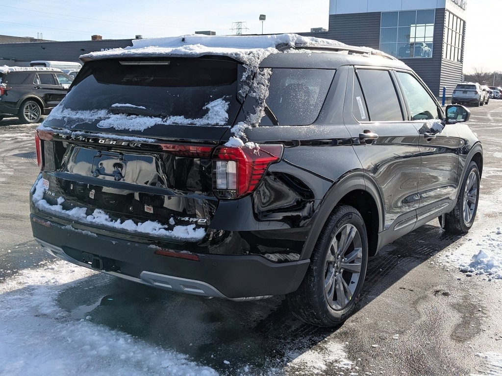 New 2026 Ford Explorer Active w/200A Pkg SUV