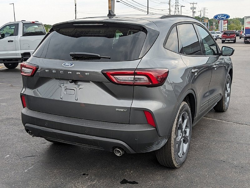 2025 Ford Escape ST-Line Select photo 3