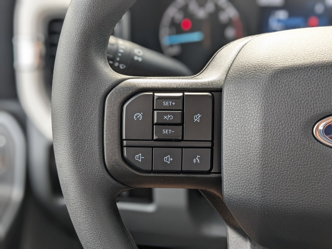 2026 Ford F-350 Super Duty XL - Photo 25