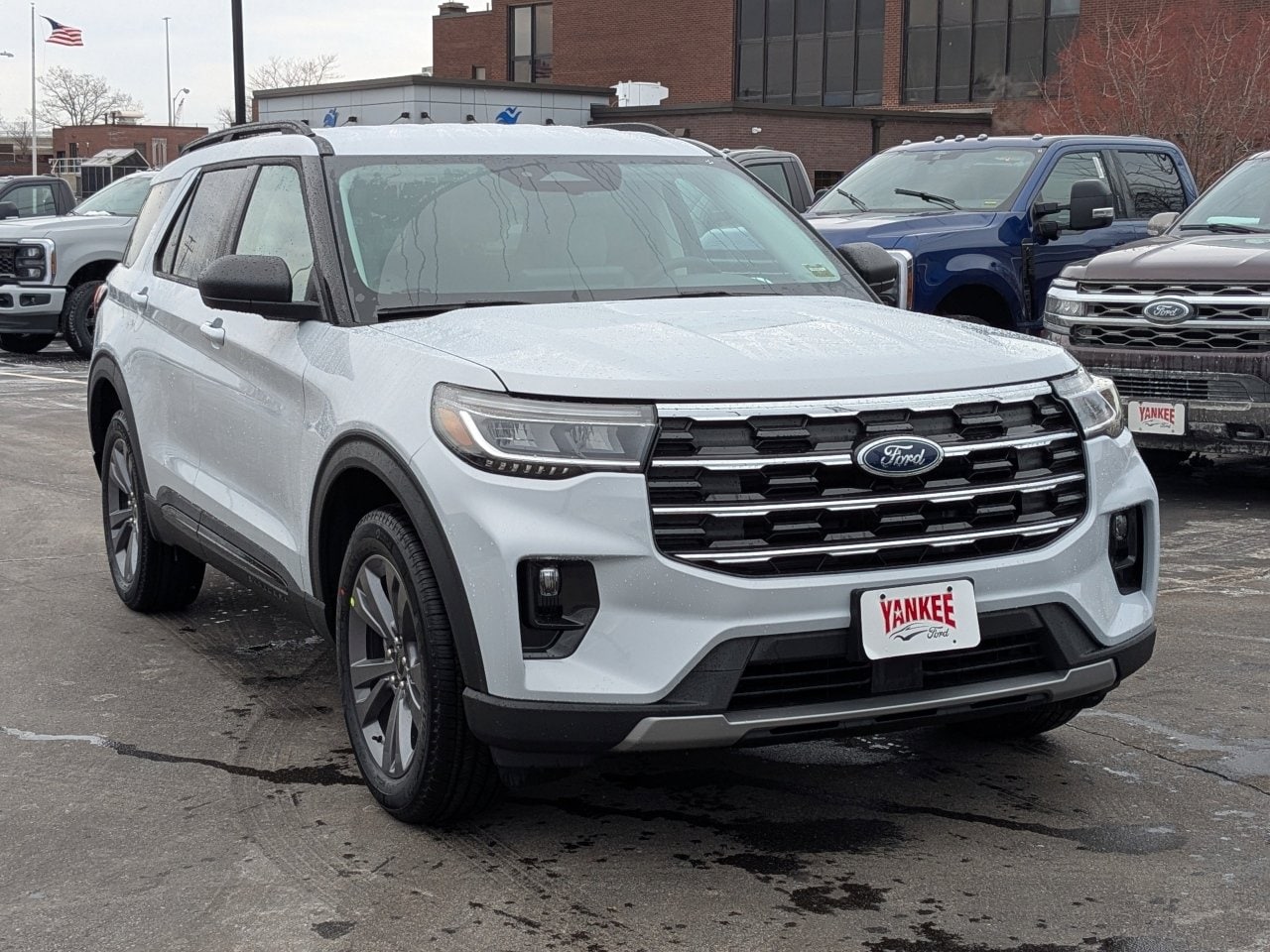 2026 Ford Explorer Active's photo