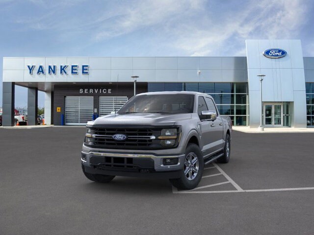 2025 Ford F-150 XLT photo 3