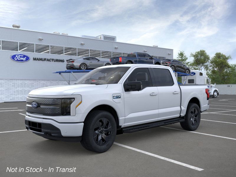 2025 Ford F-150 Lightning photo 2