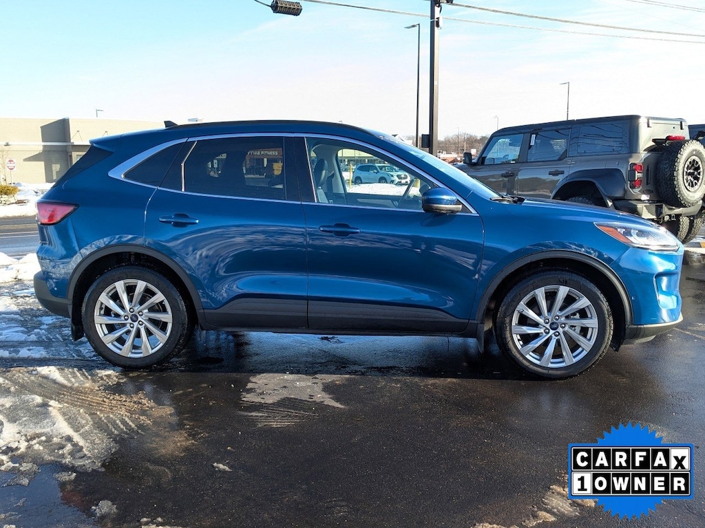 Certified 2022 Ford Escape Titanium Hybrid SUV